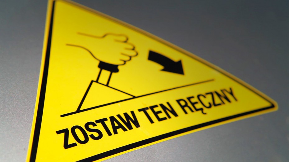 zostaw-ten-reczny-930x523.jpg